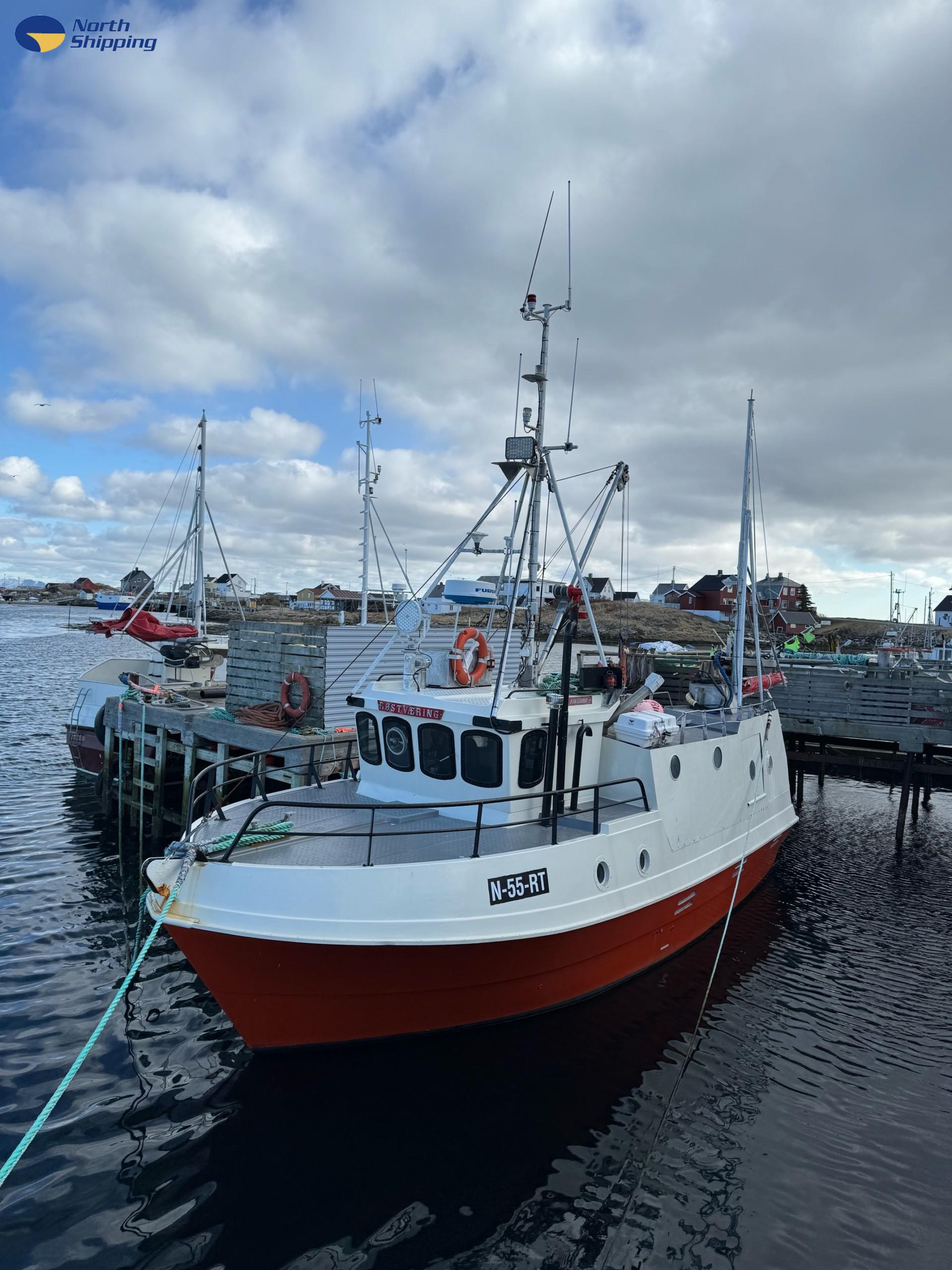 Røstværing